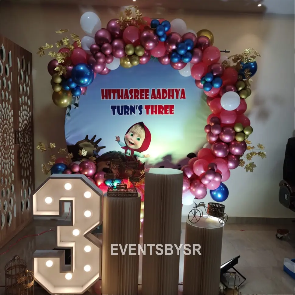 MASHA AND BEAR THEME